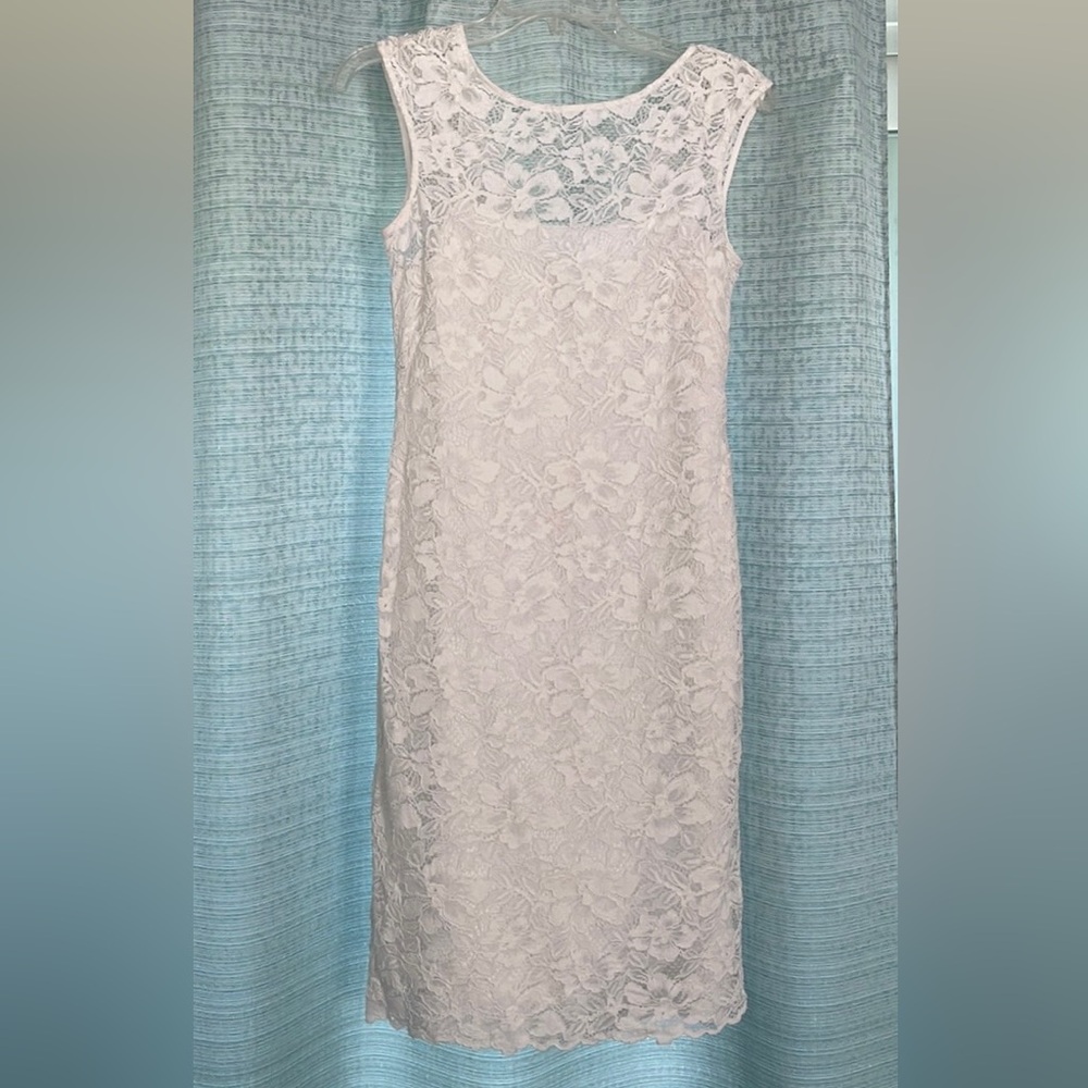 Calvin Klein White Floral Embroidered Sheath Dress, Size 6